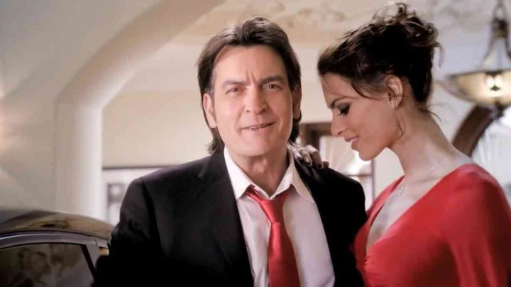 Fiat dà il benservito a Charlie Sheen?