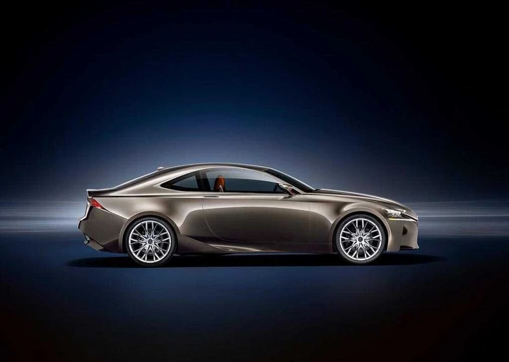 Lexus LF-CC al Salone di Parigi
