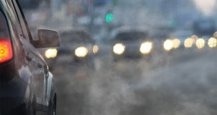 Smog: alleanza fra auto elettriche e a gas per la nuova mobilità