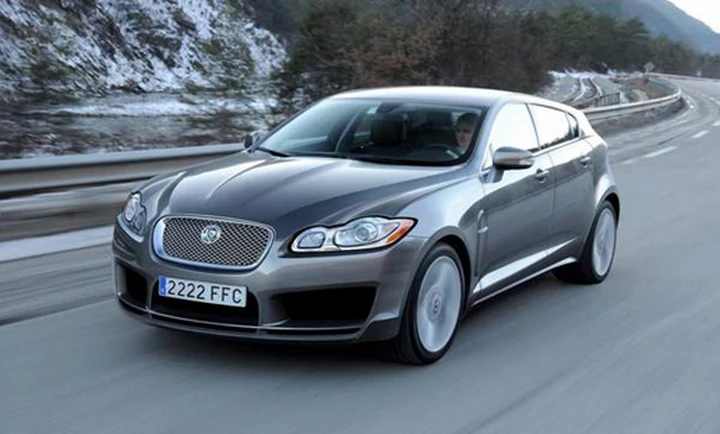 Jaguar al lavoro per un inedito SUV