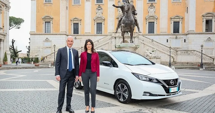 Nissan Leaf ed e-NV200: in servizio a Roma Capitale