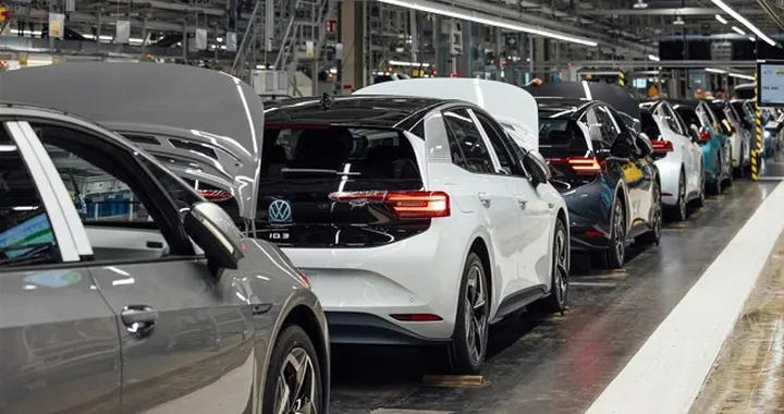 Volkswagen: così evolve la produzione a Zwickau