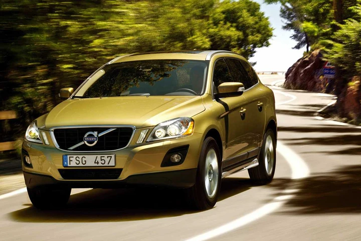 Volvo XC60 Inscription: eleganza e personalità