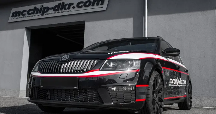 Nuova Skoda Octavia Wagon 2.0 TDI RS by McChip-dkr