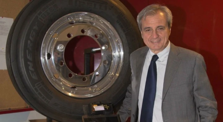 Pirelli Cyber Tyre: pneumatico intelligente che parla con l'auto