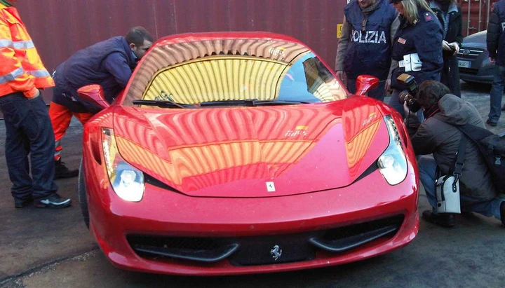 Operazione Polizia: ritrovate 4 auto di lusso