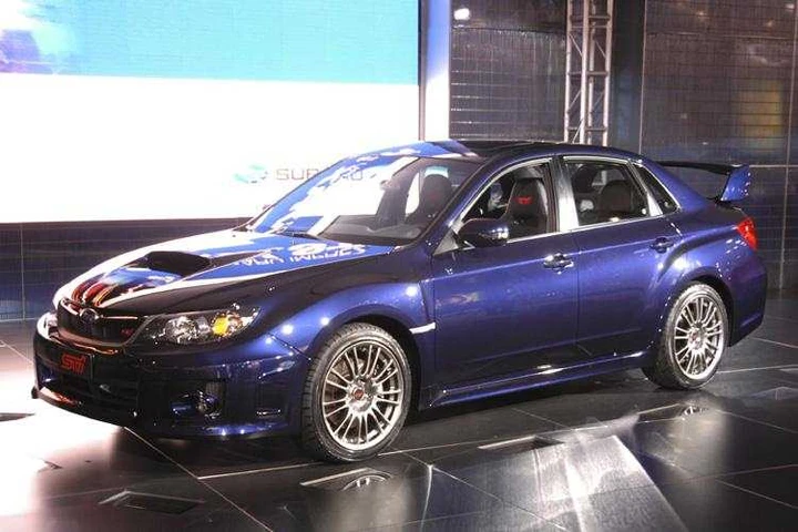 Impreza WRX STi: in USA piace a 3 volumi