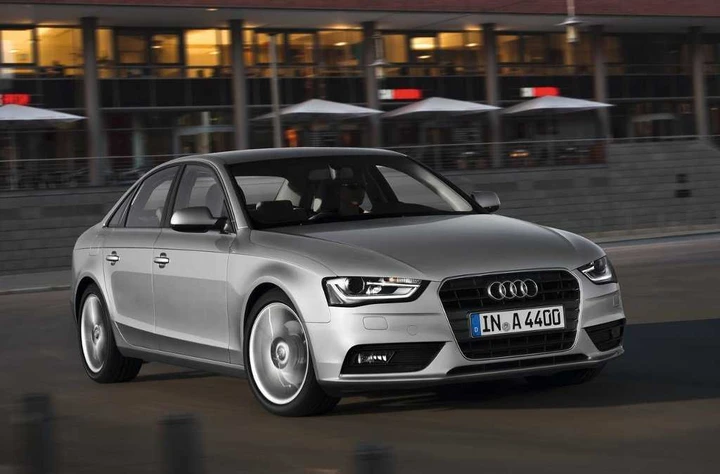 Nuova Audi A4: nel 2015 sarà anche ibrida plug-in