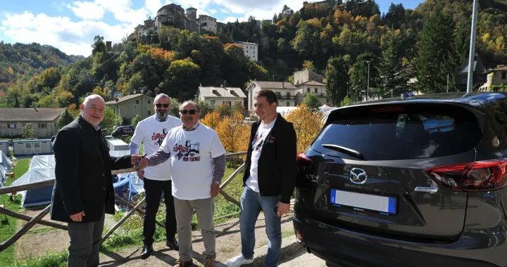 Mazda dona una CX-5 ad Arquata del Tronto