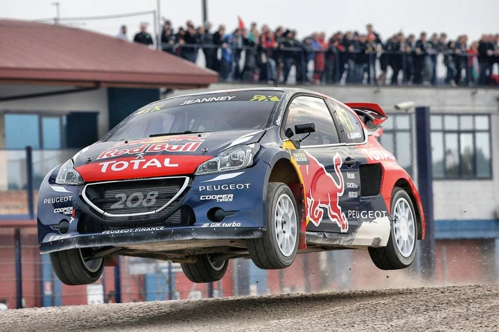 Peugeot Hansen, campione del mondo Rallycross