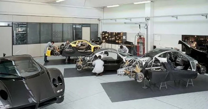 Pagani Zonda 764 Passione