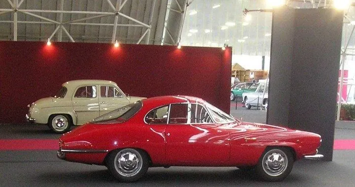 100x100: cento Alfa per cento anni